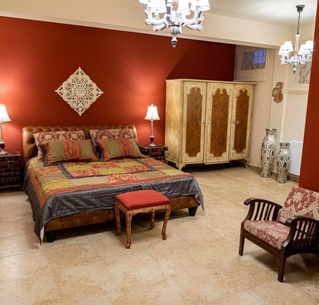 King size bed