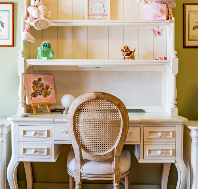 Children's reading desk