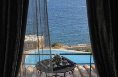 Balcony with sea view