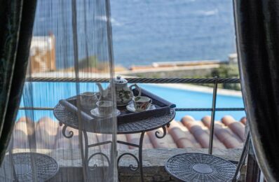 Balcony with sea view